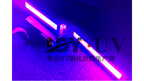紫外線uv穩(wěn)定的光源與操作便捷是實(shí)用功能必備條件